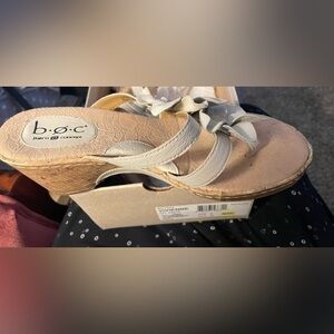 Wedge Sandal~B.O.C
Vivienne Off White Pearl Cork Wedge Great Preloved Size 8